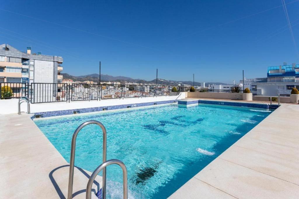 Marbella Centre Beachfront & Pool Extérieur photo