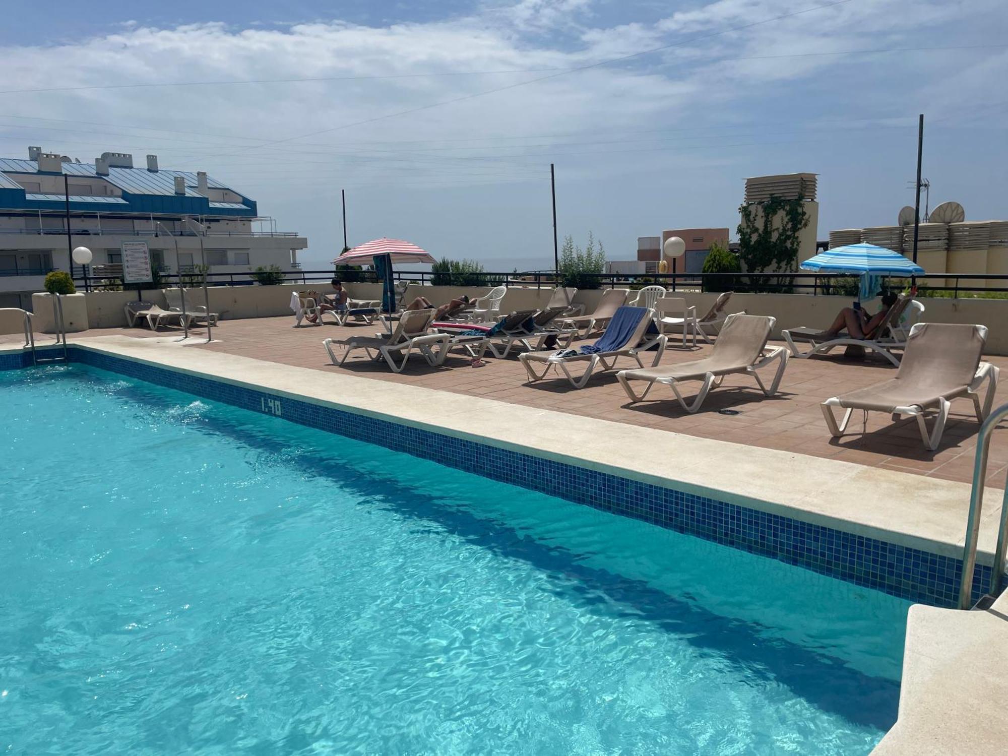 Marbella Centre Beachfront & Pool Extérieur photo