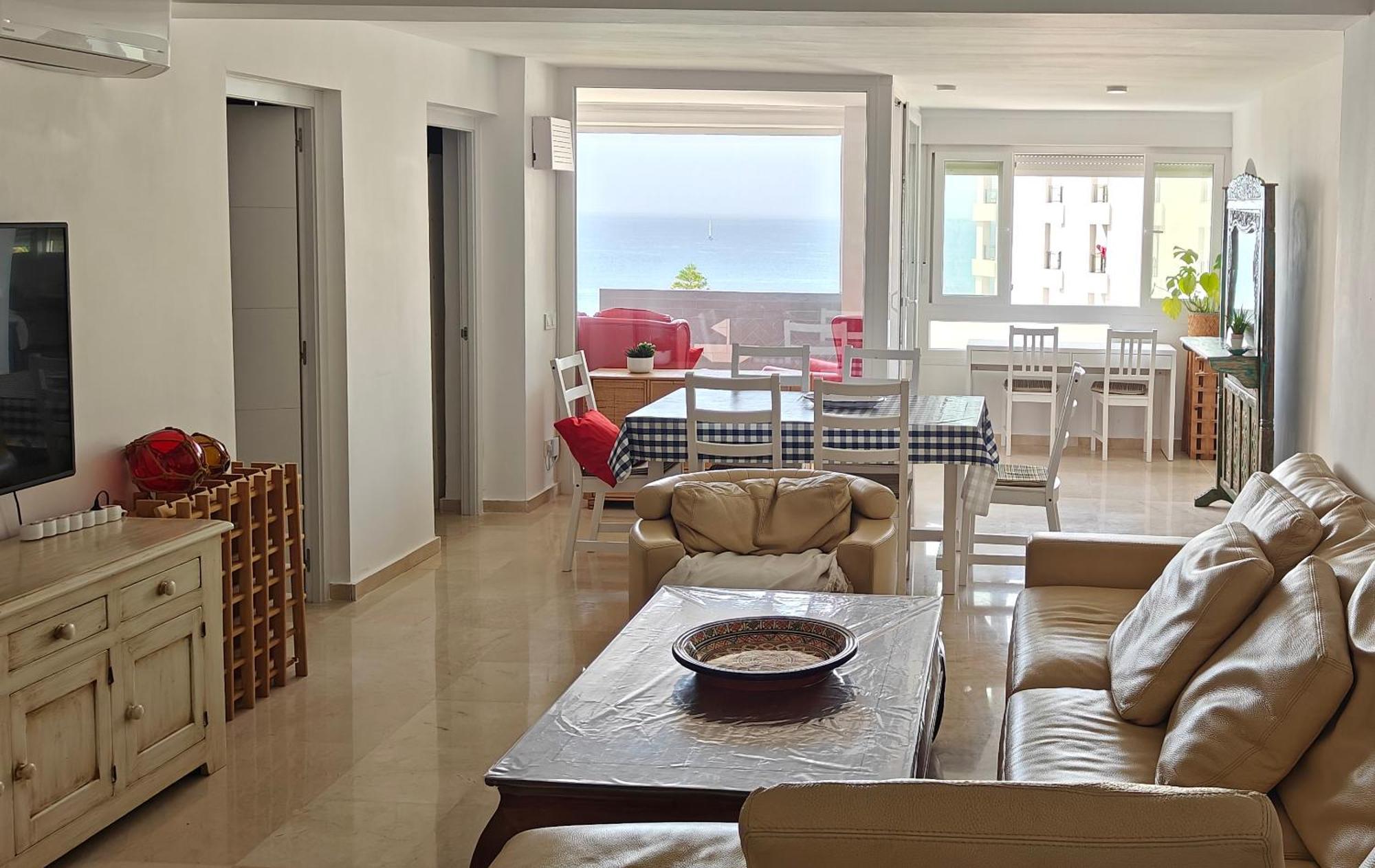 Marbella Centre Beachfront & Pool Extérieur photo